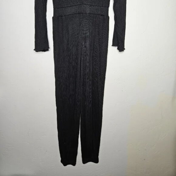 NWT Lovers + Friends x Revolve Black Long Sleeve Ribbed Jogger Jumpsuit Small - Picture 6 of 9